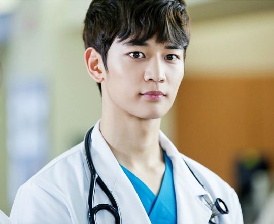 Medical Top Team begins shoots