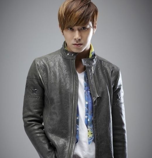 Yunho in talks to join Man From Another Star