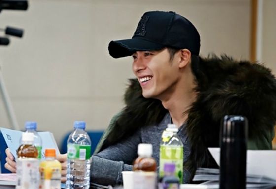 Cast of Hyde, Jekyll, Me gathers for first script read