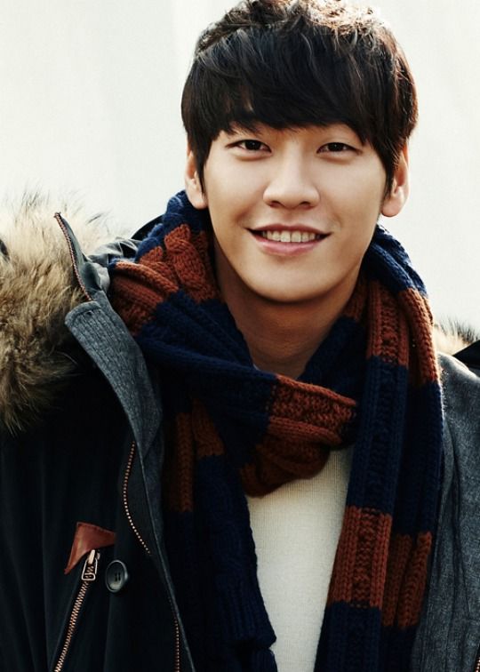 Kim Young-kwang, Oh Jung-se courted for new tvN drama
