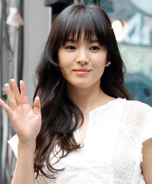 Song Hye-gyo in talks to headline Happy House