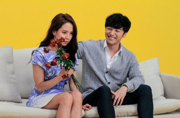 Roses and catnaps for Byun Yo-han and Song Ji-hyo’s Ex-Girlfriend Club