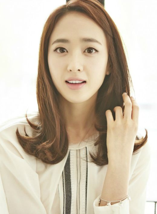 Kim Min-jung to join Jang Hyuk in The Innkeeper