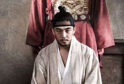 Yoo Ah-in and Song Kang-ho’s tragic paternal strife in Sado