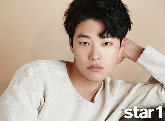 Ryu Joon-yeol, Kim Ah-joong join Jo In-sung’s movie The King