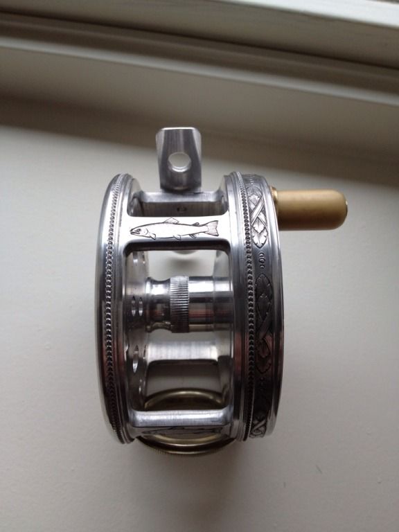 Tiny Reel 彫金 Engraving Custom Customised Hand Engraving - VR Design Fly Fishing Reels