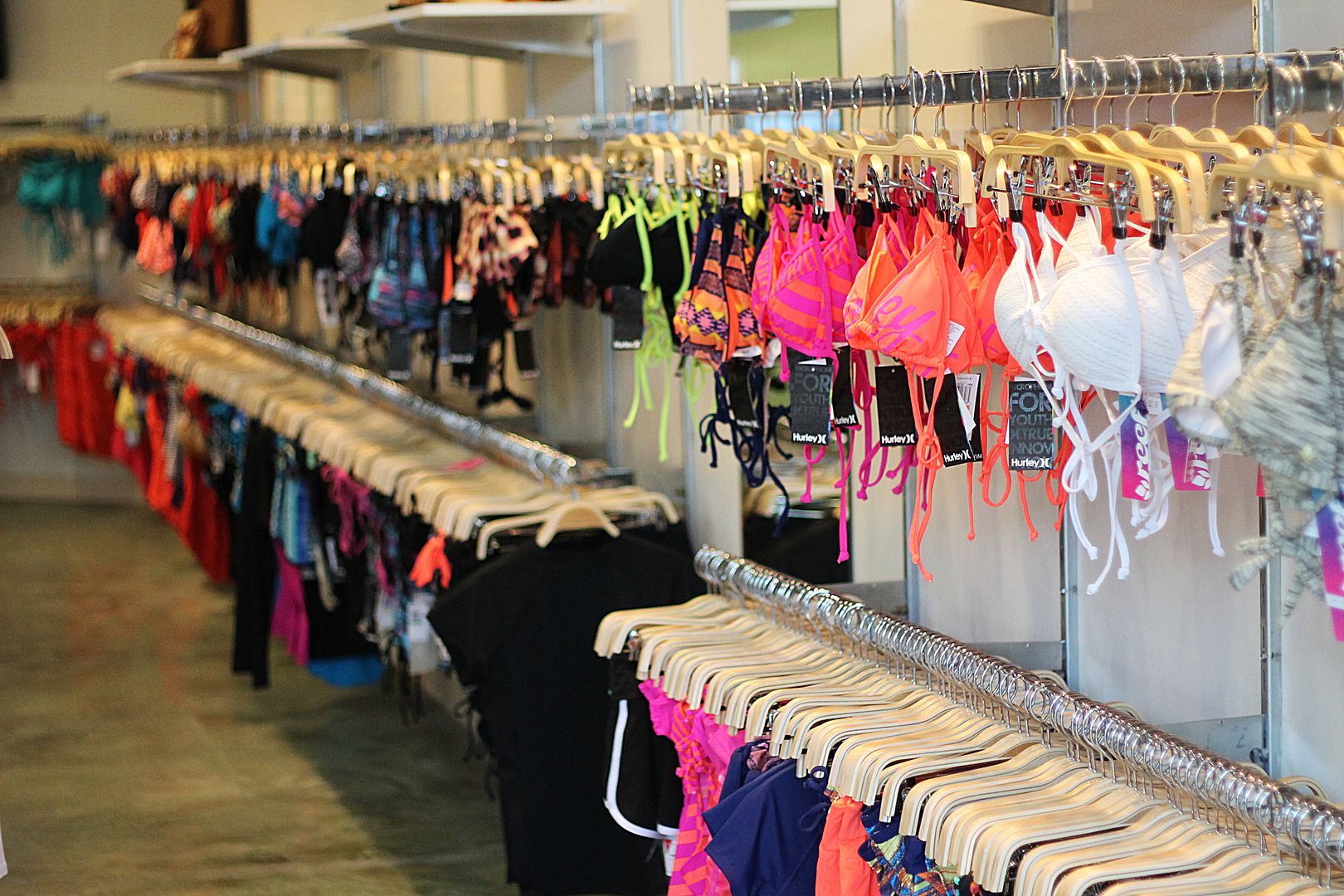 Fabulously Average, [Event] SwimSpot Store Opening