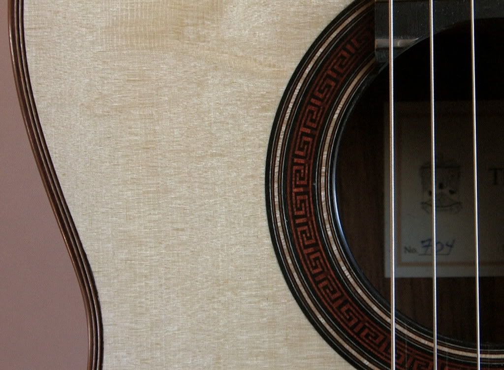 Rosette making Classical Guitar