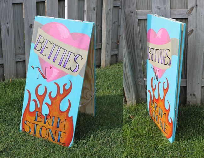 Sandwich Board Sign DIY @ Betties N Brimstone