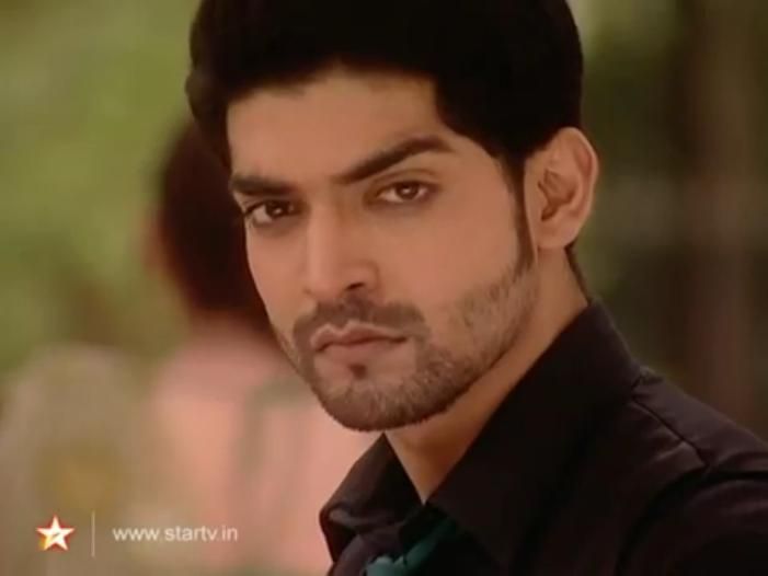 photo Geet-HuiSabseParayi-Episode150-YouTube7_zps8a9447d8.jpg