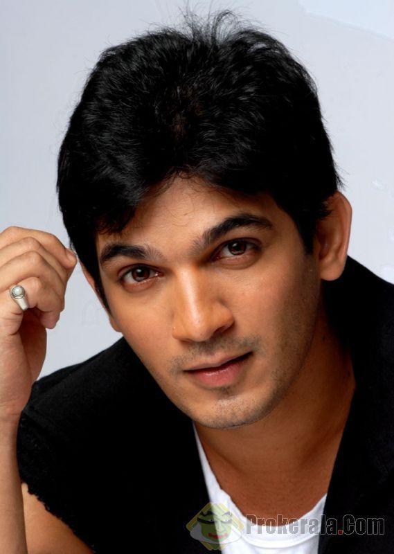 photo arjun-bijlani-14396_zpsccbfcbf3.jpg