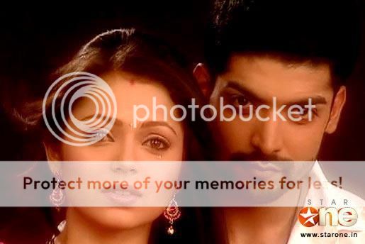 photo maaneetmirror_zpsbb904c82.jpg
