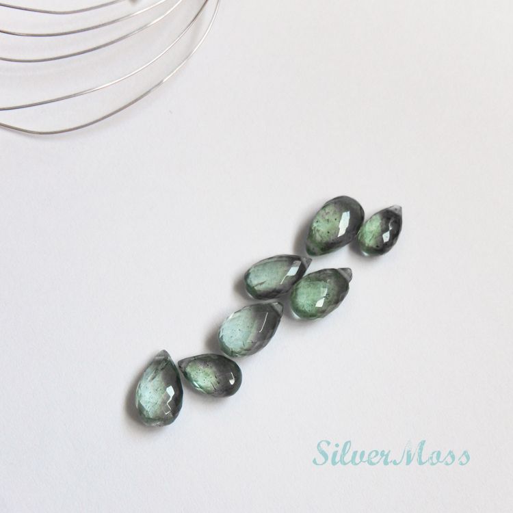 Aquamarine gemstones and sterling silver wire on SilverMoss Blog